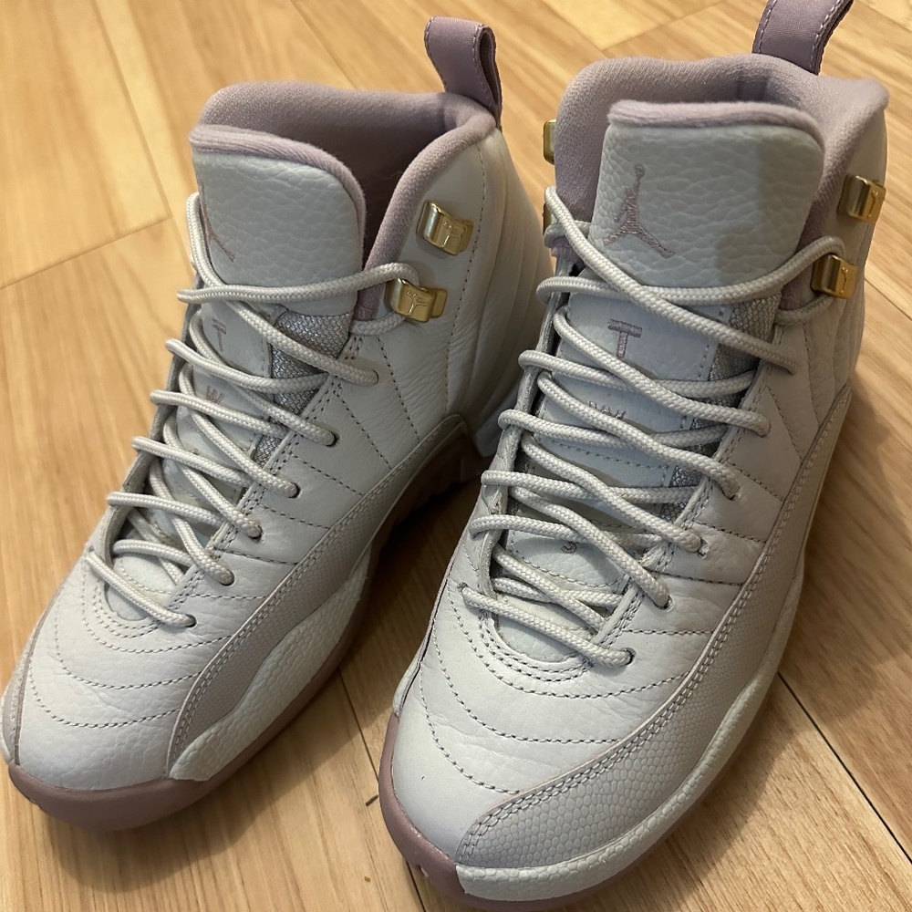 Jordan 12 Retro Heiress Plum Fog 2016 Y 5 / W 6.5